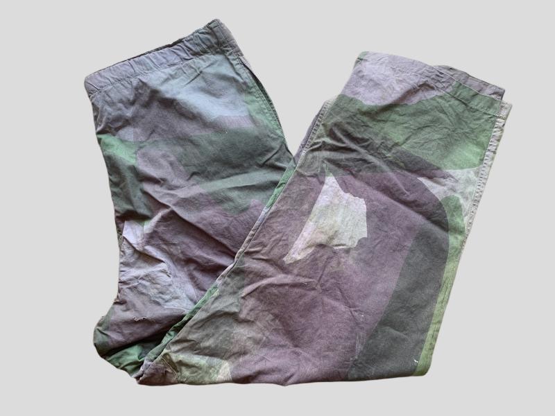 British Camouflage Windproof Trousers -1944-