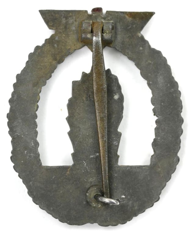 German KM Minesweeper War Badge 'R.K.'