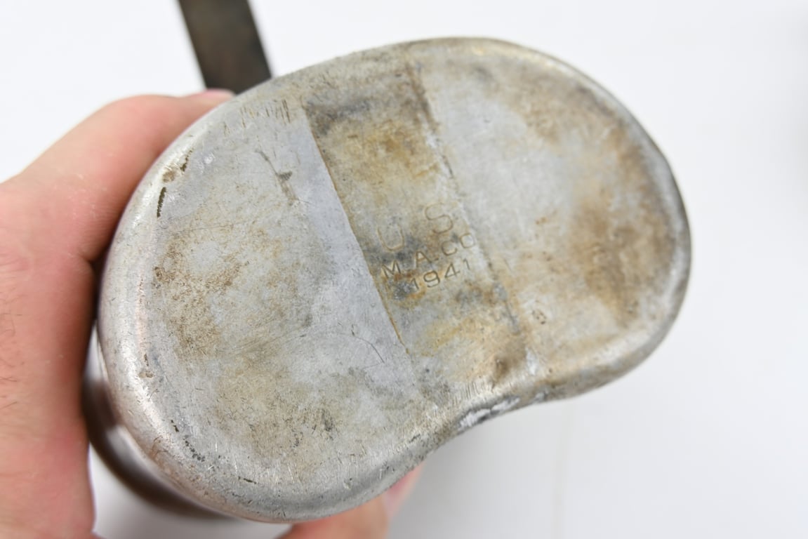 US M-1941 Cavalry/Paratrooper Canteen