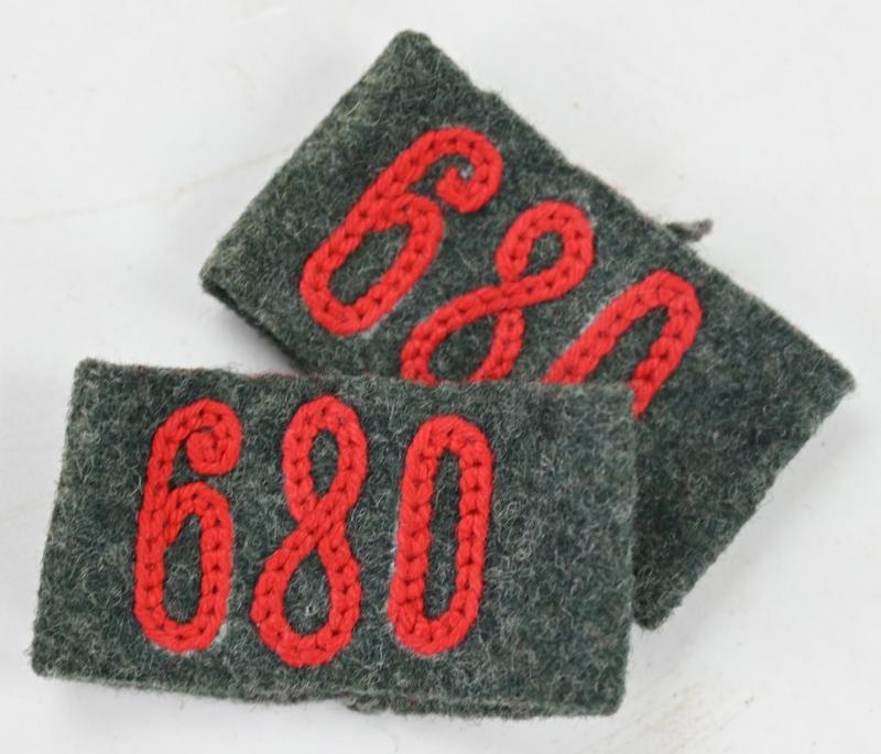 German WH Shoulderboard Slip-ons 'A.R.680'