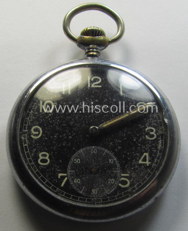 Attractive - and scarcely encountered! - 'Deutsche Wehrmacht'- (ie. typical WWII-period!) pocket-watch (ie. 'Dienstuhr') of the make: 'Longeau' having a black-coloured dial-plate and/or engraved back-plate that reads: 'D 1148 4372 H'