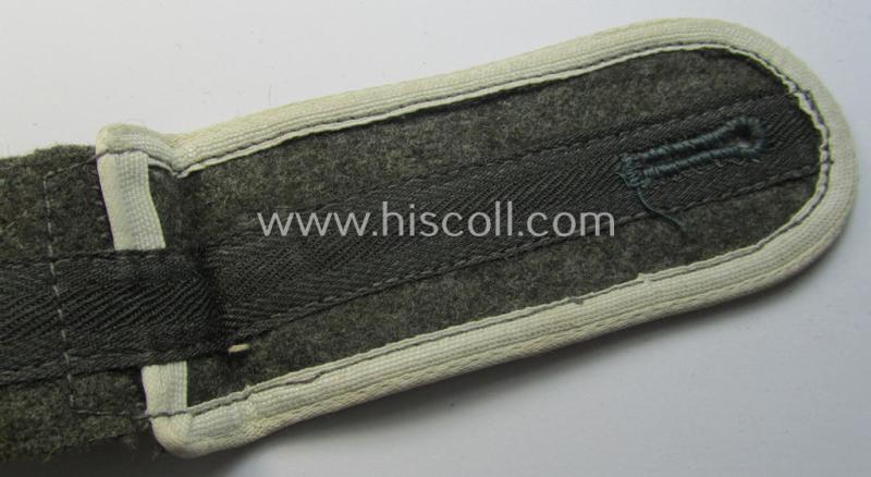 Single, WH (Heeres) later-war period- (ie. 'simplified'- ie. 'M44-'-pattern-) EM-type shoulderstrap: 'Soldat der Infanterie-Trpn.'