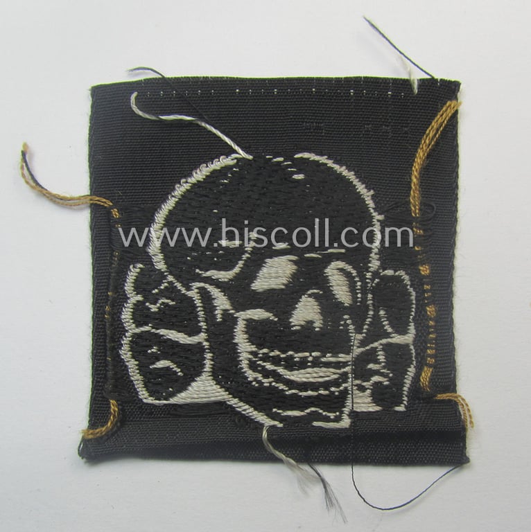 Superb, Waffen-SS, 'BeVo'-woven-style skull- and cap-eagle-set (ie. 'Totenkopf- u. Adler-Effektensatz für Schiffchen o. Einheitsfeldmütze')