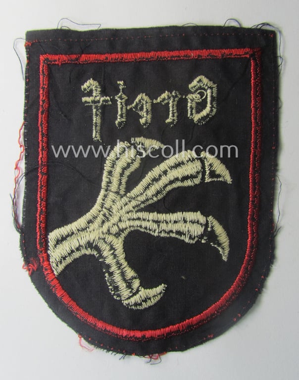 Attractive - and actually never before encountered! - period sports'-shirt-patch (ie. 'Abzeichen für das Sporthemd') depicting the: "Greif"-'Traditions-Abzeichen' (being intended for staff of the: 'Infanterie-Division 122' "Greif")