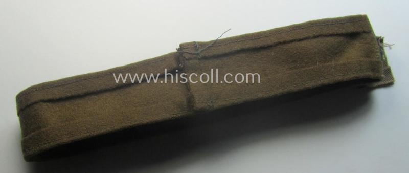 Truly used - and actually scarcely found! - police- ie. 'Gendarmerie'-related cuff-title ie. armband (ie. 'Ärmelstreifen') entitled: 'Motorisierte Gendarmerie' (being a hand-embroidered officers'- ie. evt. NCO-pattern example)