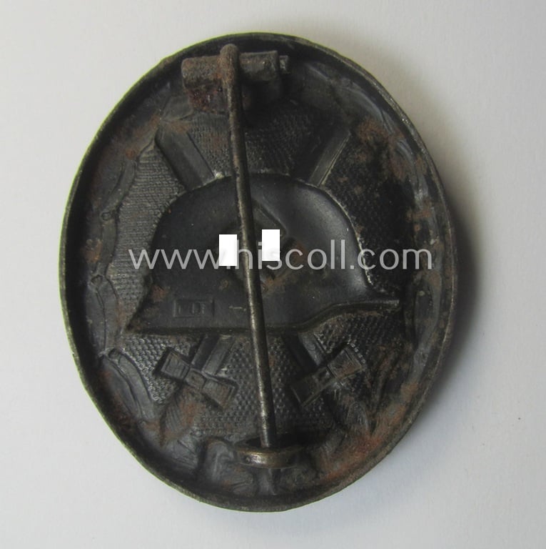 Truly used- and/or worn maker- (ie. 'L/…'?-) marked example of a black-class wound-badge (or: 'Verwundeten-Abzeichen in Schwarz')