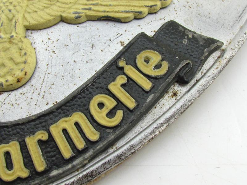 Wehrmacht Feldgendarmerie gorget ‘Ringkragen’by Maedicke