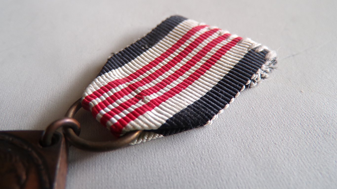 Emperial 1912 Colonial Medal