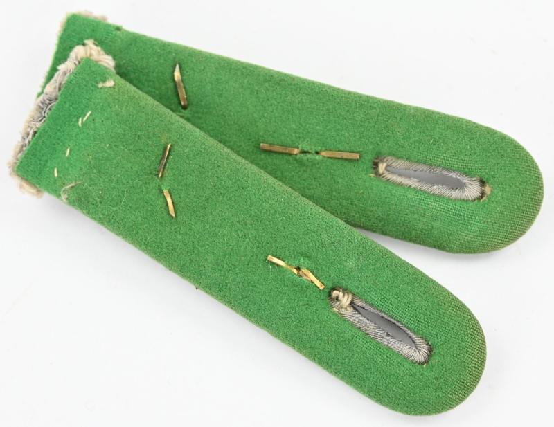 German WH Officer Shoulderboard Set