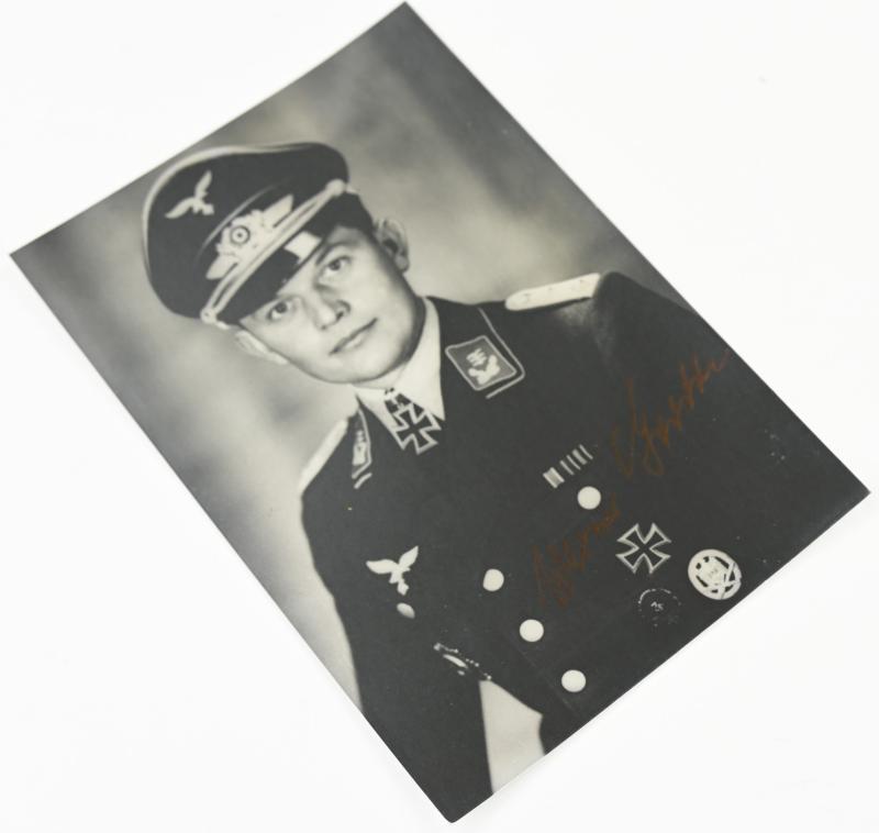 Signature of Luftwaffe KC Recipient 'Werner Grodde'