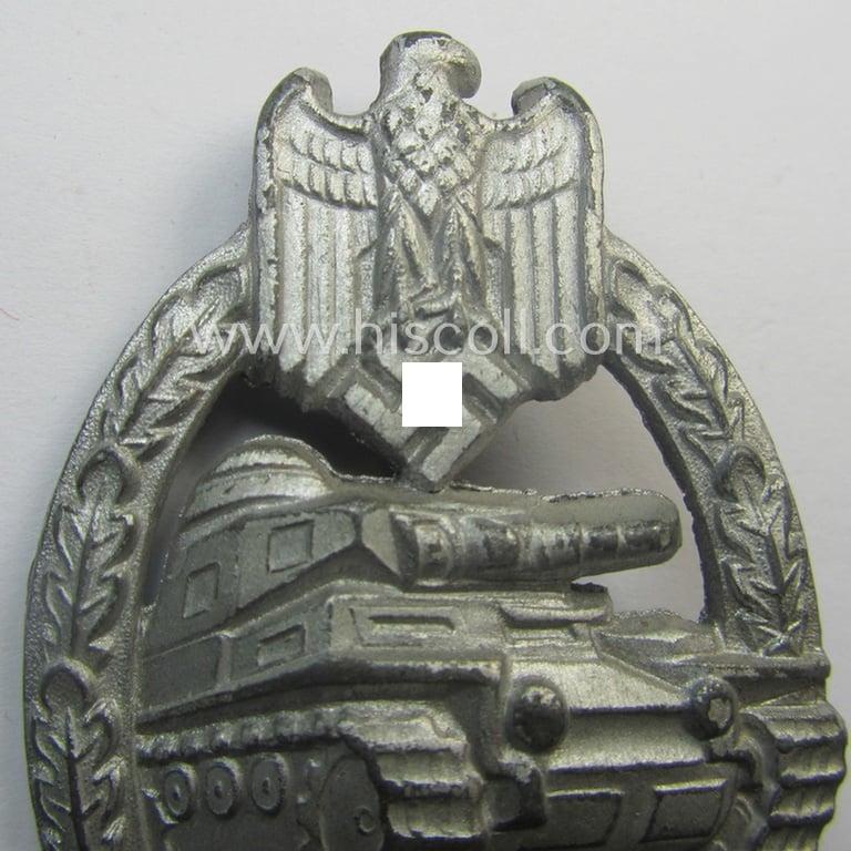 Attractive, 'Panzerkampfabzeichen in Silber' (or: silver-class panzer assault badge or PAB) being a zinc- (ie. 'Feinzink'-) version (of the so-called: 'hollow-zinc, early'-variant) as was procuced by the: 'Wilhelm Deumer'-company