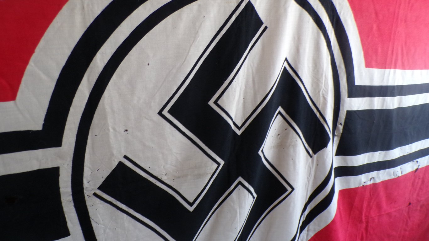 Large WWII German Kriegsmarine Reichskriegsflagge