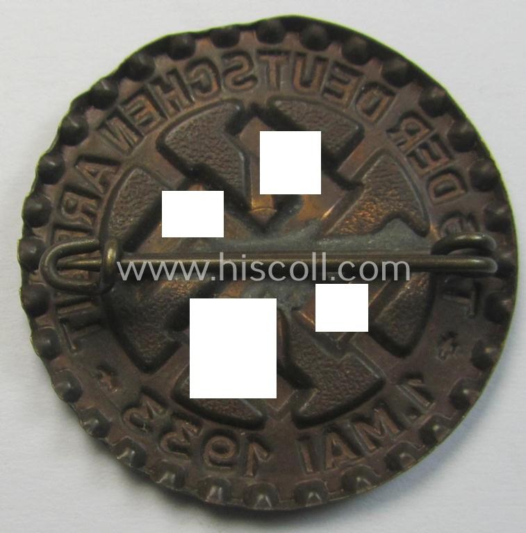Neat, early-period DAF- (ie. 'Deutscher Arbeits Front'-) related day-badge (ie. 'tinnie' or: 'Veranstaltungsabzeichen') as was issued to commemorate the: 'Tag der deutschen Arbeit - 1. Mai 1933'