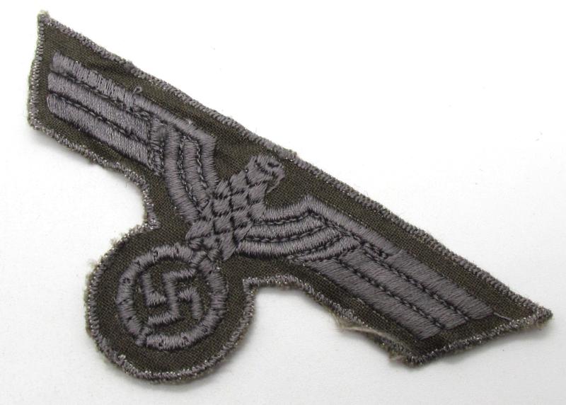 Wehrmacht (Heer) EM/NCO M44/45 Breast Eagle