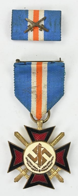 Dutch NSB Mussert Cross in Case
