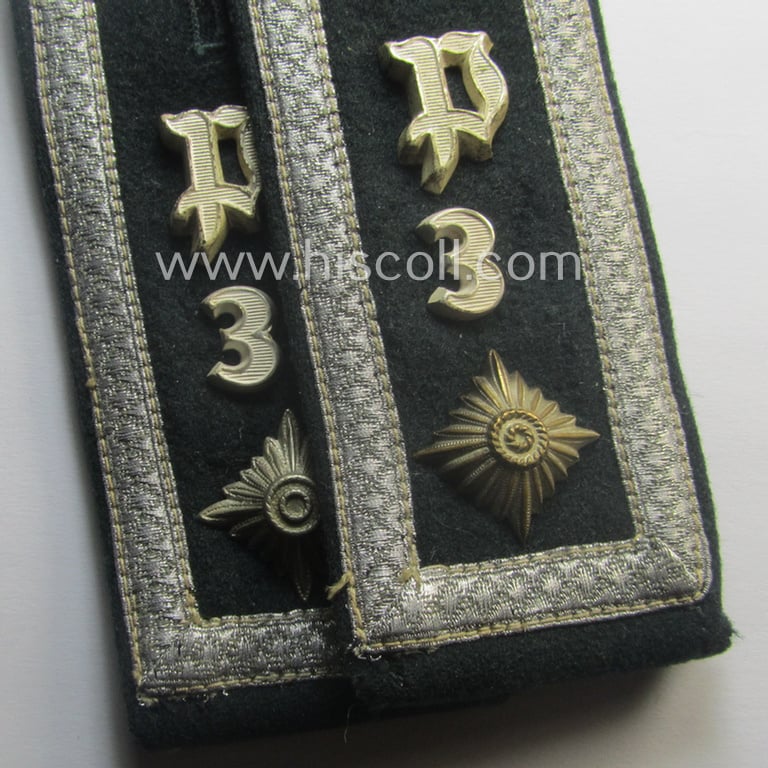 Pair of WH (Heeres) NCO-type (ie. 'M36- o. M40'-pattern- and/or 'pointed-styled'), neatly 'cyphered' shoulderstraps as was intended for usage by a: 'Feldwebel des Panzerjäger-Abtlgs. 3'