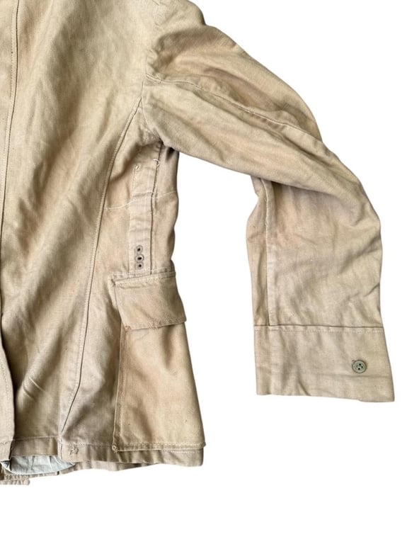 Luftwaffe 4 pocket tropical tunic with insignia, near mint condition