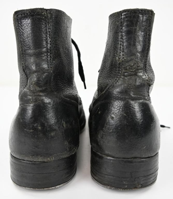 British WW2 Ammo Boots 1945
