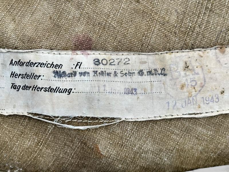 Fallschirmjäger RZ20 Harness and Bag -unpacked-