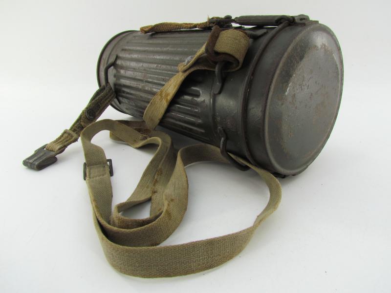 WH/SS Gasmask Cannister With Contents 1943