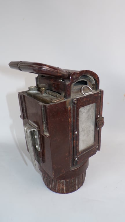 Einheitslaterne or (Bunker Lantern)