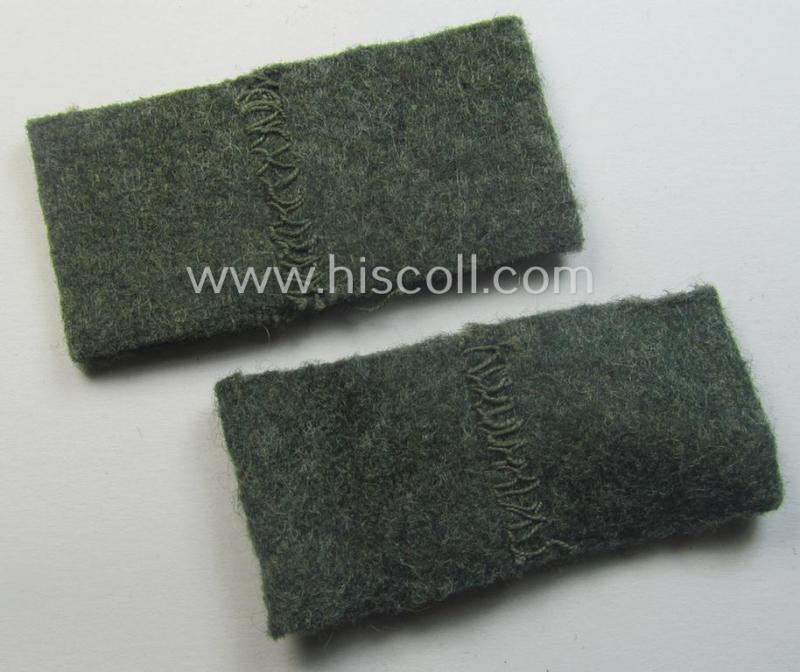 Pair of WH (Heeres) 'Kradschützen'-related, so-called: regimental shoulderstrap-'slip-ons' (ie. 'Schulterstück-Überschuben'): 'Soldat des Kradschützenbtl. der Pz.Div. u. Inf.Div. (mot) 135'