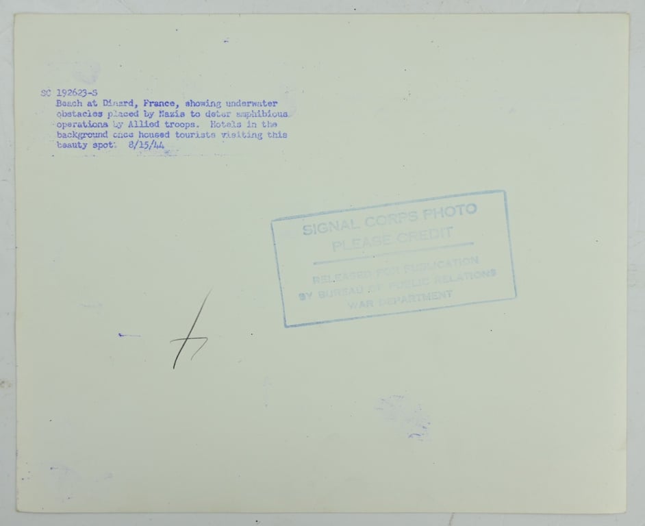 US WW2 Press Photo 'Dinard' France