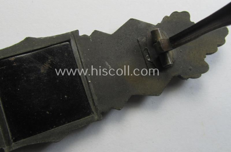 Superb, 'Nahkampfspange in Bronze' (or: bronze-class close-combat clasp ie. CCC) being a (typical) non-maker-marked- and/or minimally converse-shaped specimen as was (I deem) produced by the maker- (ie. 'Hersteller') 'Steinhauer & Lück'