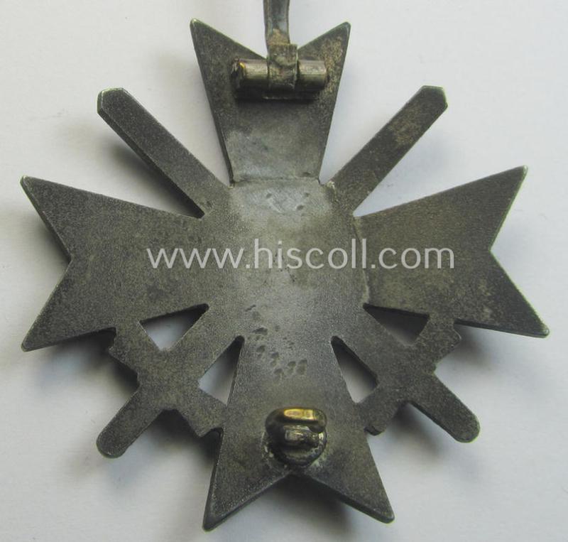 Attractive - and truly converse-shaped! - 'Kriegsverdienstkreuz 1. Klasse mit Schwerter' being a non-maker-marked specimen by a (by me) unidentified maker as executed in silverish-grey-coloured and/or typical zinc-based metal (ie. 'Feinzink')