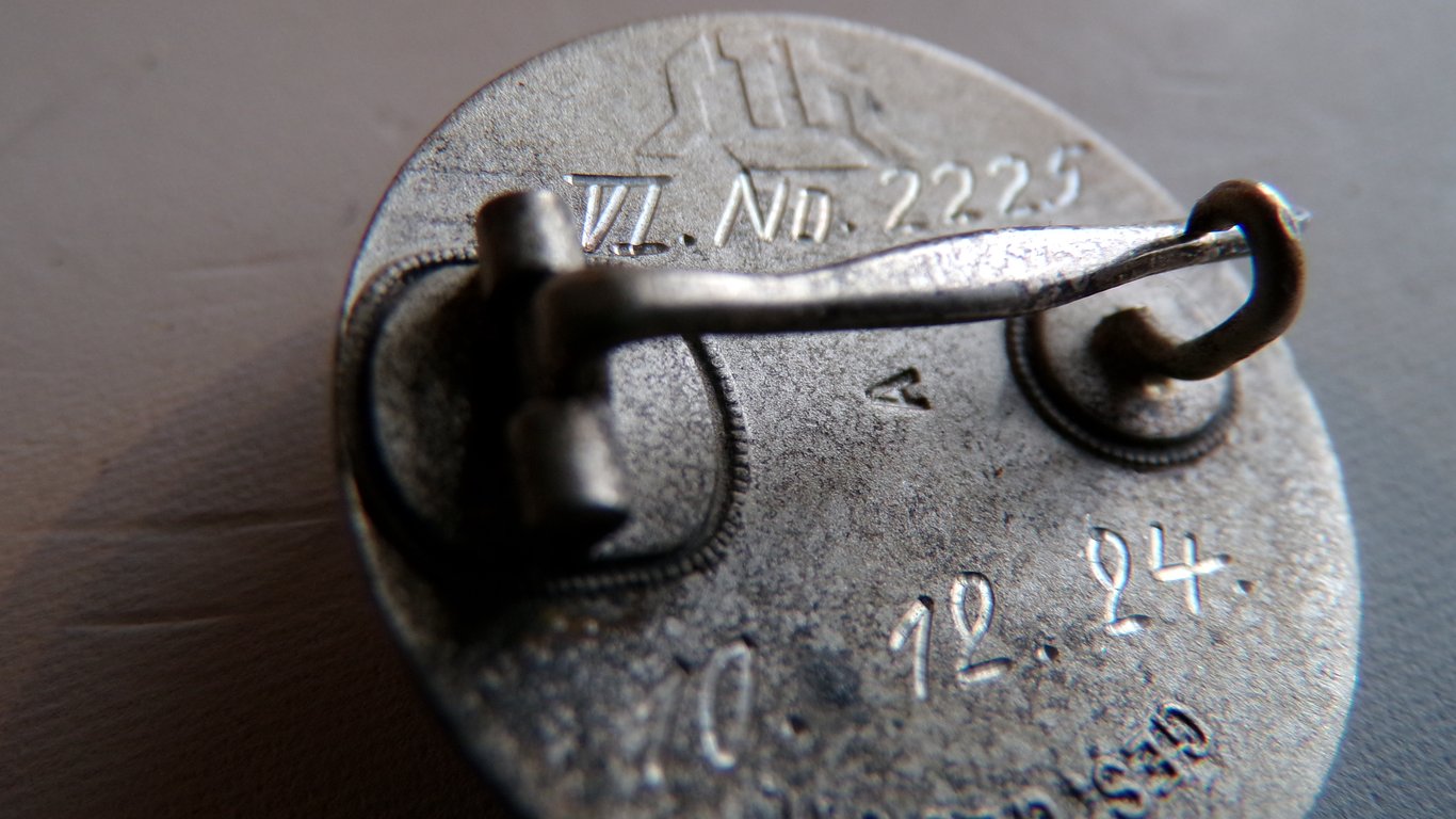 Der Stalhelm membership pin 1924