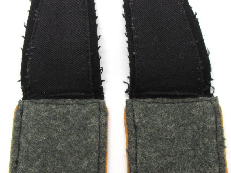 Waffen SS Reconnaissance (Aufklärung) EM/NCO Shoulder Boards