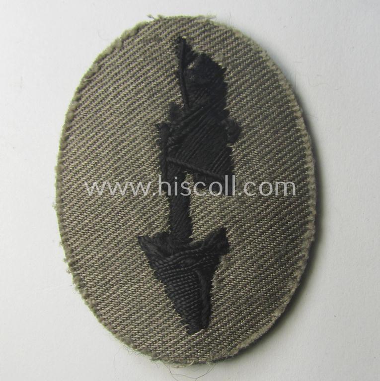 WH (Heeres) trade- and/or special-career insignia ie. hand-embroidered signal-blitz: 'Pionier-Trpn.'