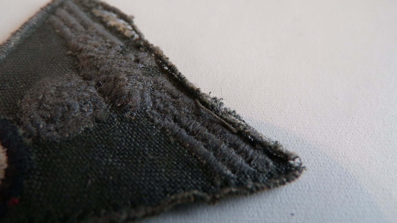 Cap removed M43 cap trapezoid