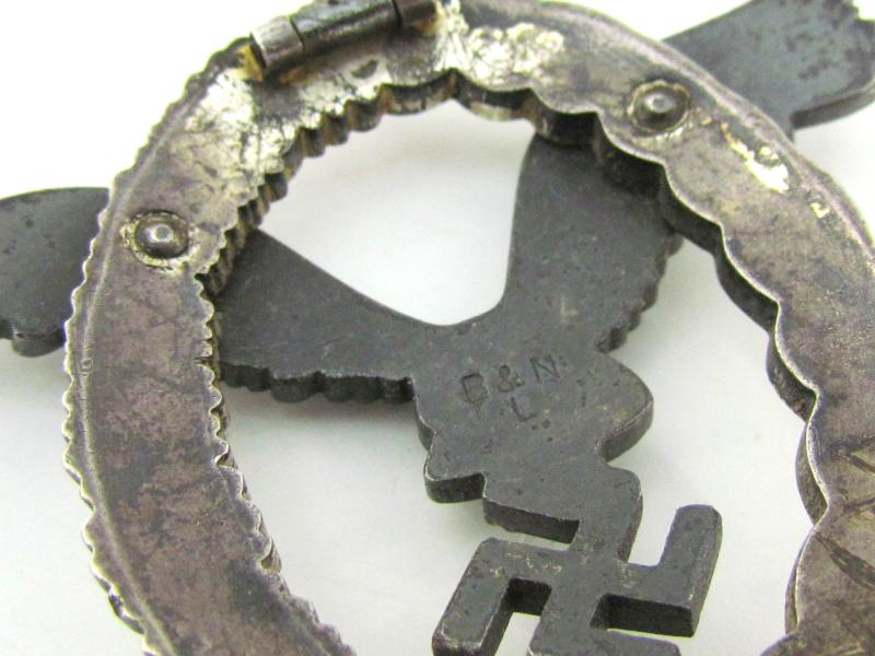 Luftwaffe Pilot's Badge in Tombak by B&N L