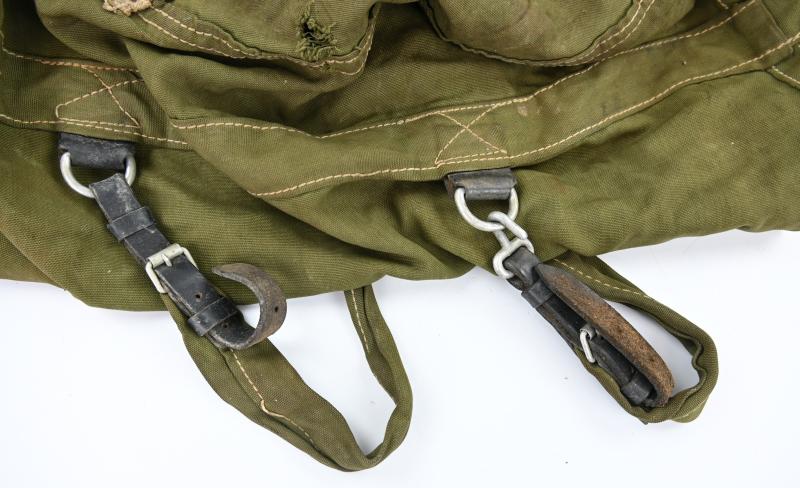German KM Backpack1941