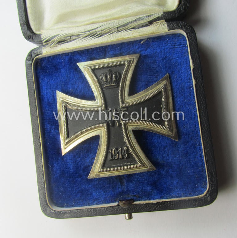WWI-period, Iron Cross 1st class (or: 'Eisernes Kreuz 1. Klasse') being a very nicely preserved- (albeit typical non-maker-marked!) example that came stored in its period-etui