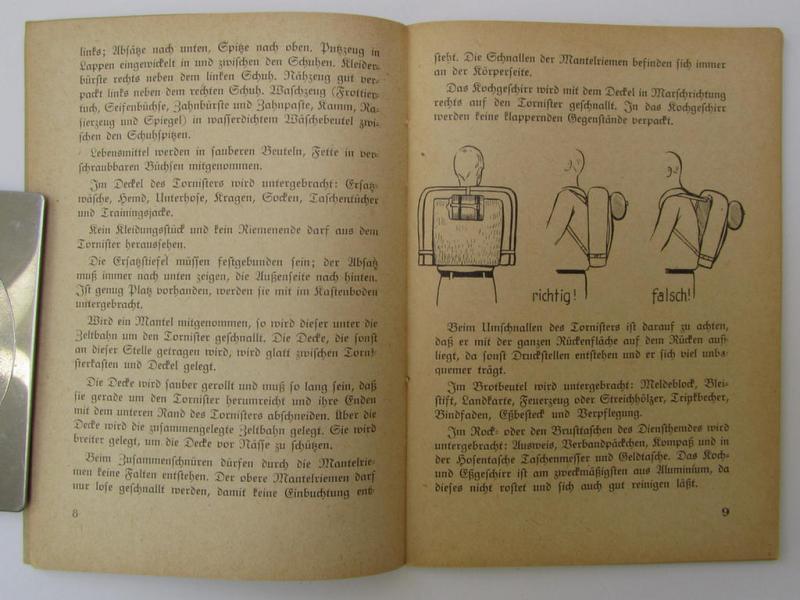 Neat - and scarcely encountered! - small-sized, WH-related instruction-booklet entitled: 'Richtig Marschieren und alles was dazu gehört'