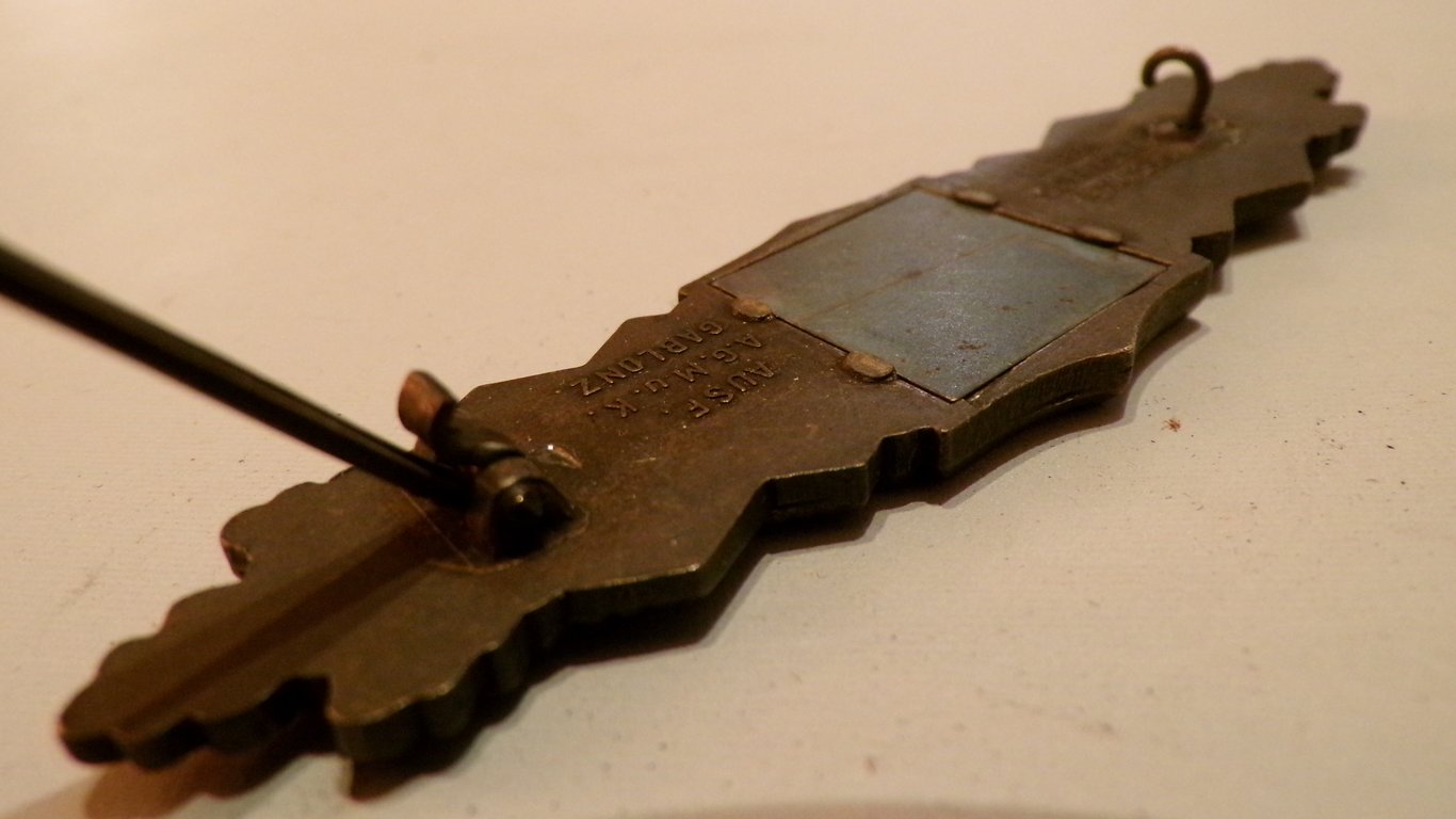 Nahkampfspange in Bronze