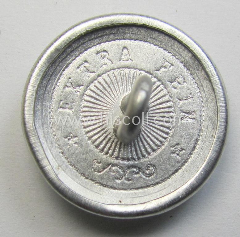 Interesting, pair of bright-silver-coloured WH (Heeres o. LW) shoulderstrap-buttons (ie. 'Schulterstückknöpfe') as were specifically intended for usage by the various WH-staff-members (denoting membership within the: '3. Bataillon')