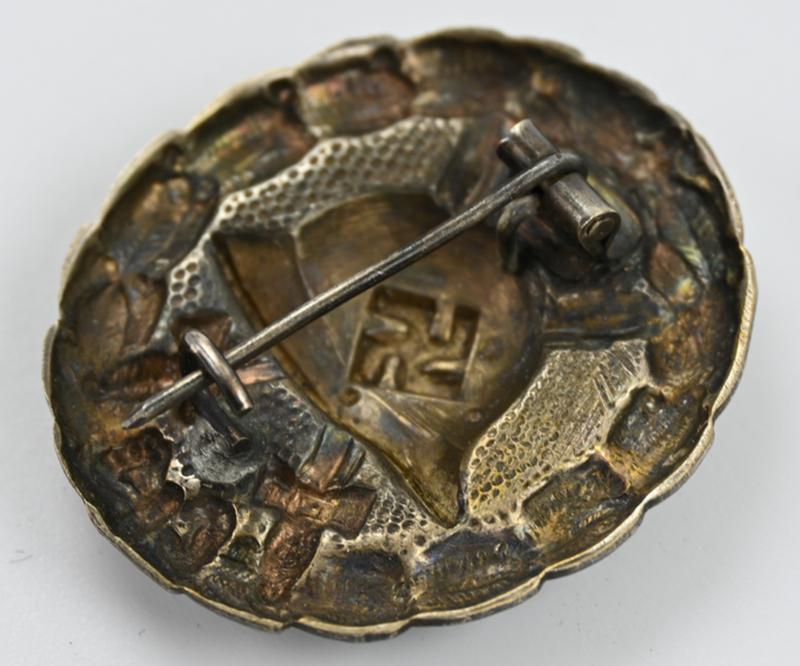 German Wound Badge in Black 1st pattern 'Legio Condor'