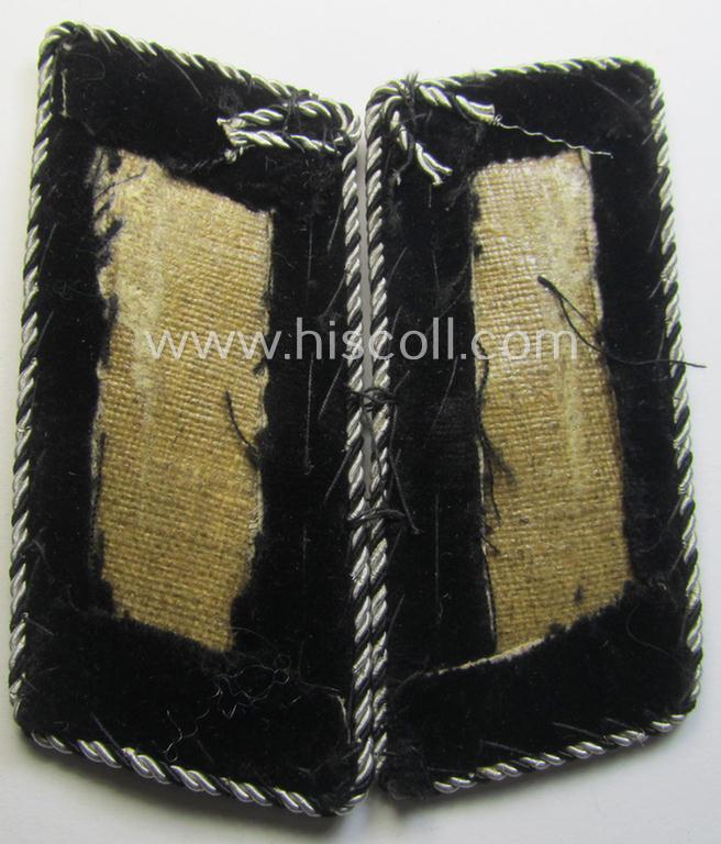 Attractive - and unidentified! - pair of hand-embroidered, high-ranked officers'-pattern collar-tabs (ie. 'Kragenspiegel für Führer') as was (presumably) intended for the: 'Stahlhelmbund' (ie. 'Der Stahlhelm - Bund der Frontsoldaten (or: Sta)'