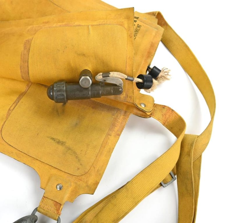 US WW2 Mae West Life Preserver Vest AN 6519-1