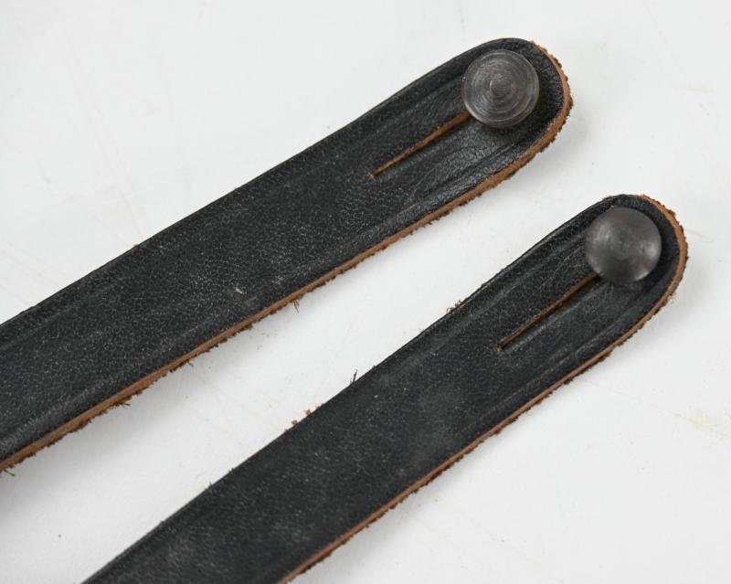 German WH CAG 1942 Binocular Button attachment Leather