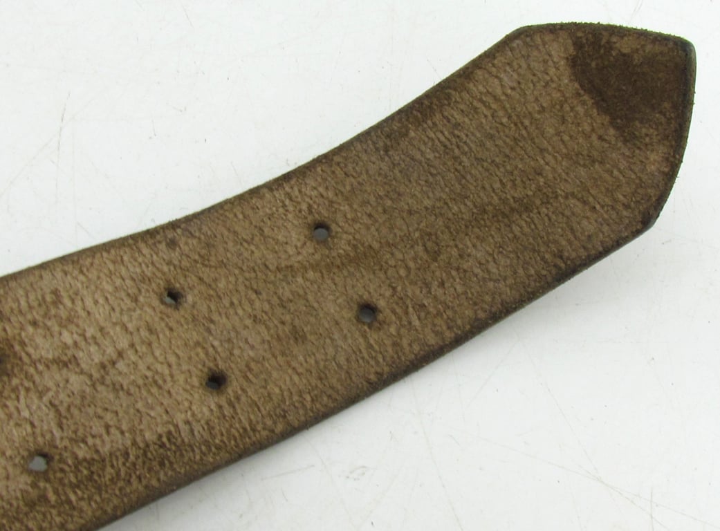 BDM (Bund Deutscher Mädel) leather service belt with RZM marked buckle