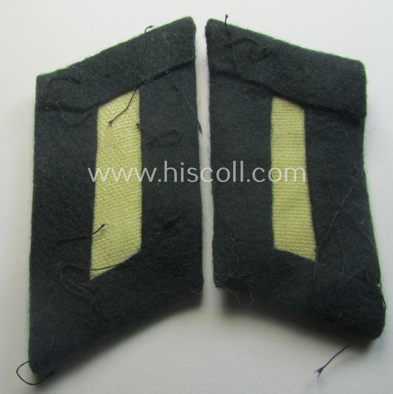 Fully matching - and moderately used! - pair of WH (Heeres) hand-embroidered, officers'-type collar-tabs (ie. 'Kragenspiegel für Offiziere') as was intended for - and/or clearly worn by! - an: 'Offizier der Nebelwerfer-Trpn.'