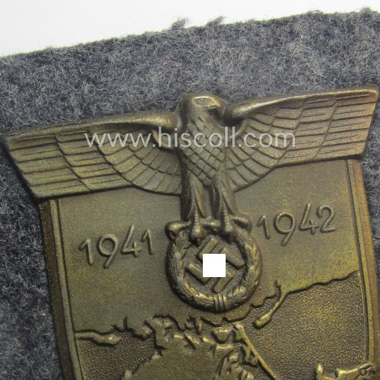 Superb - and simply never worn! - WH (Luftwaffe) 'Krim'-campaign-shield (as was produced by a by me unidentified maker) and that comes in a presumably issued- albeit still 'virtually mint', condition