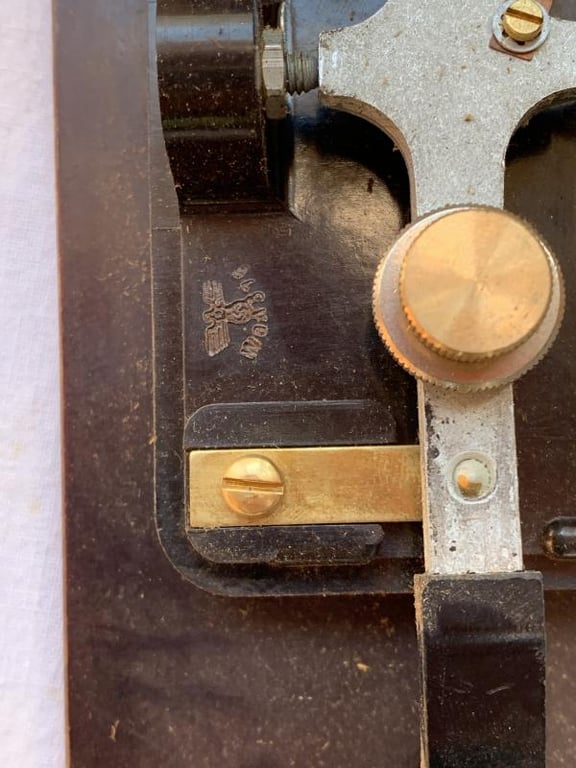 WH (Heer) Morse Code Key