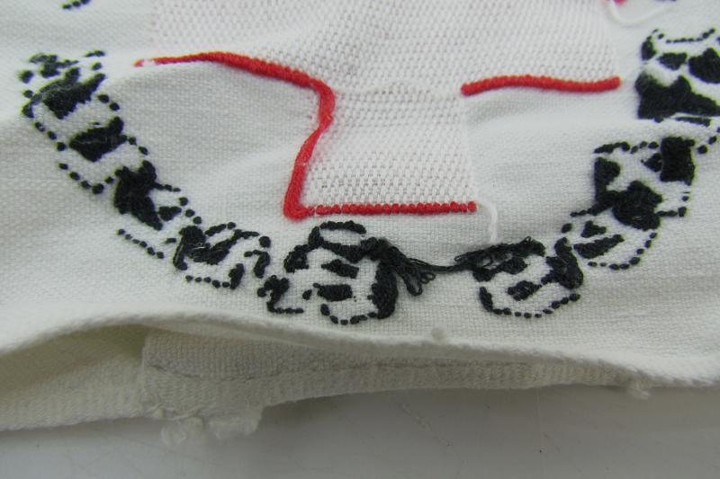 Deutsches Rotes Kreuz (DRK) Armband