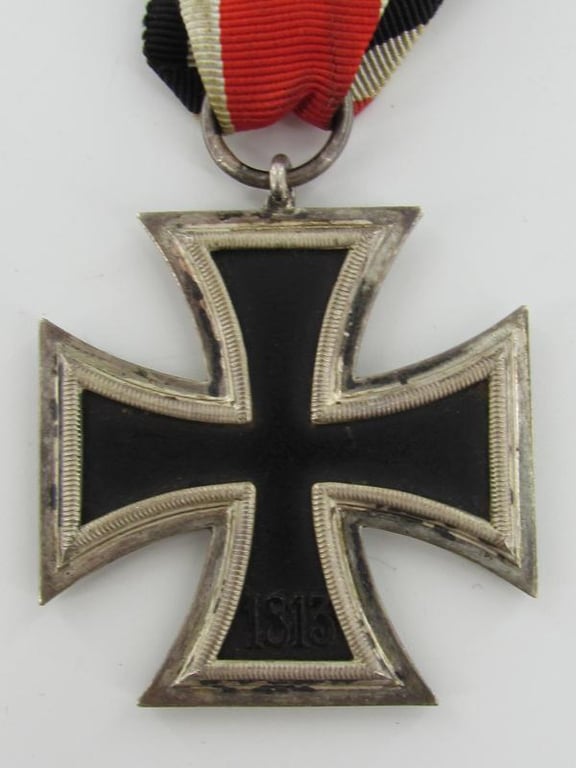 WH/SS Iron Cross Second Class ( EK2 ) Unmarked