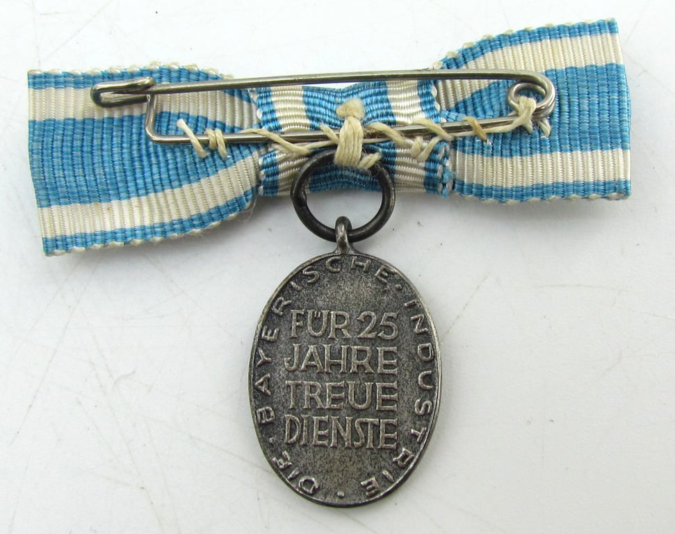 Treudienstabzeichen der Bayerischen Industrie + miniature + etui